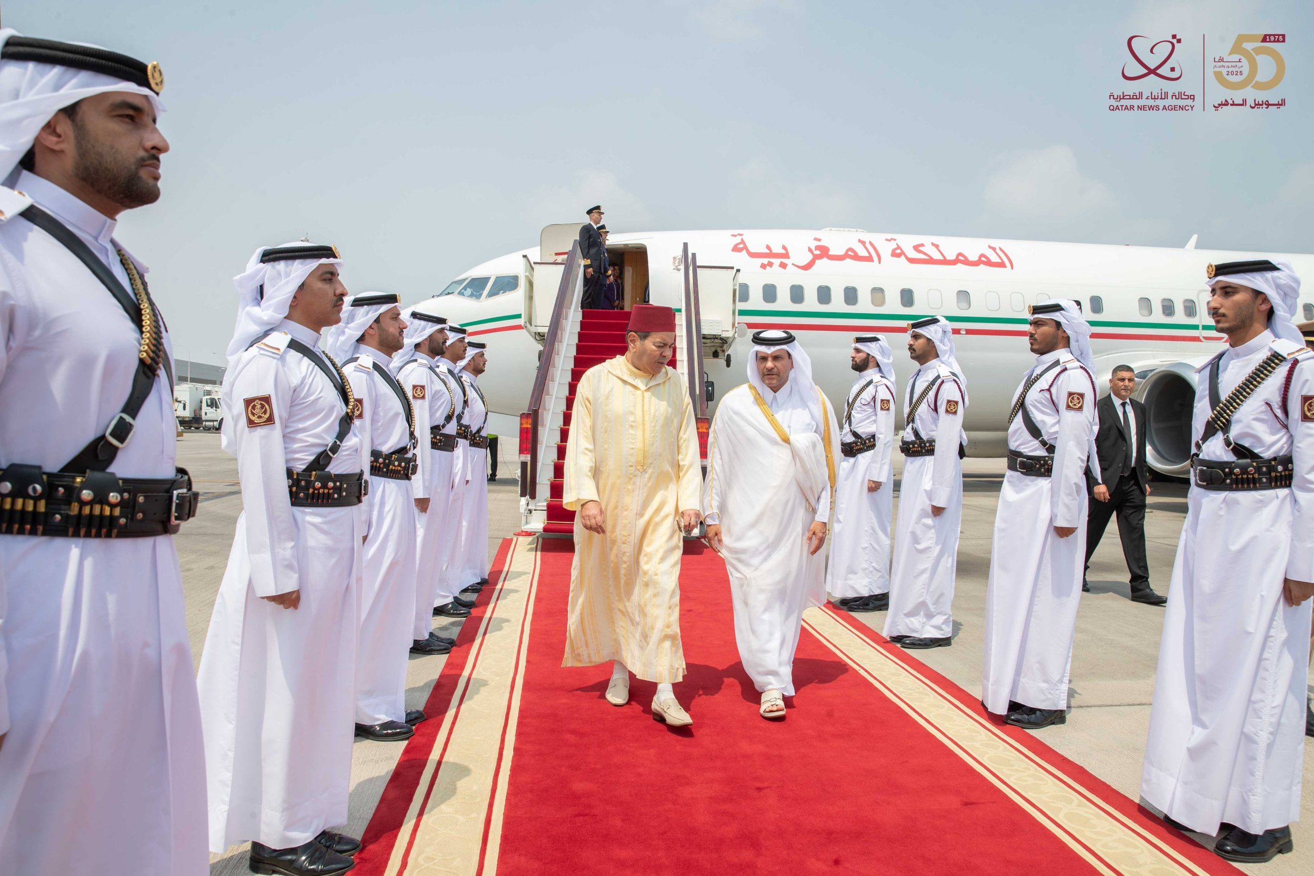 début des travaux du sommet arabo-islamique d’urgence, en présence de S.A.R. le Prince Moulay Rachid qui représente S.M. le Roi